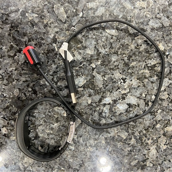 Polar Loop 2 Activity Tracker - Picture 2 of 4